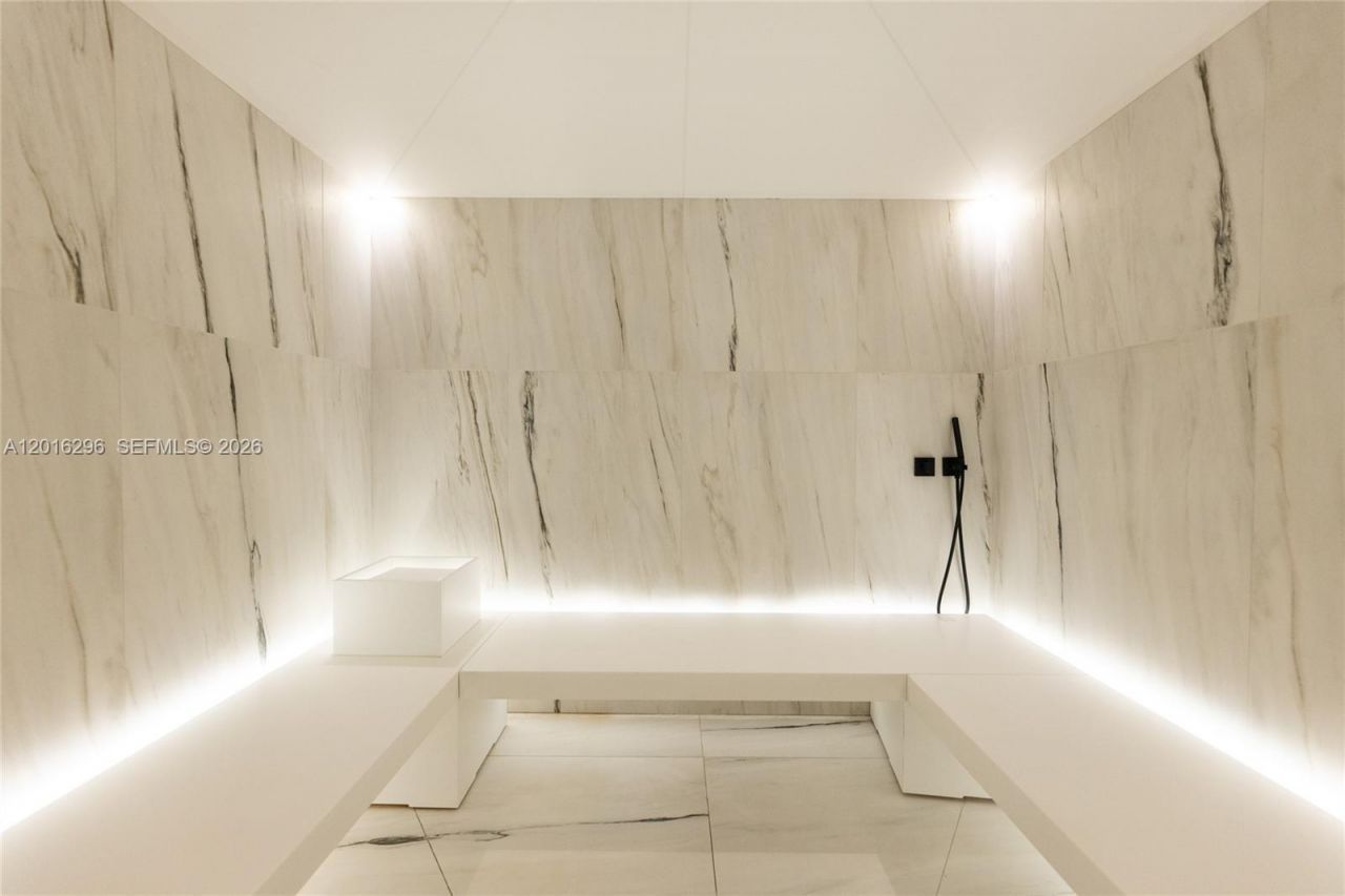 17975 Collins Ave , Unit N-1402, Sunny Isles Beach, FL 33160 Photo
