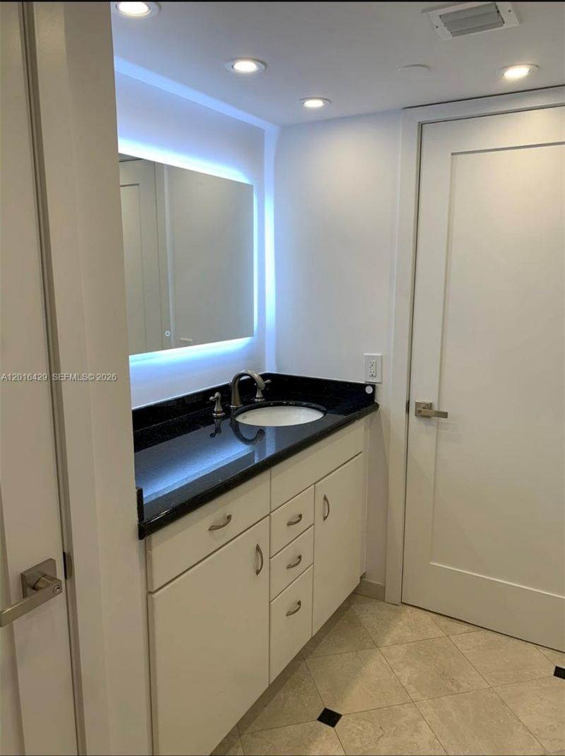 1541 Brickell Ave , Unit A3101, Miami, FL 33129 Photo