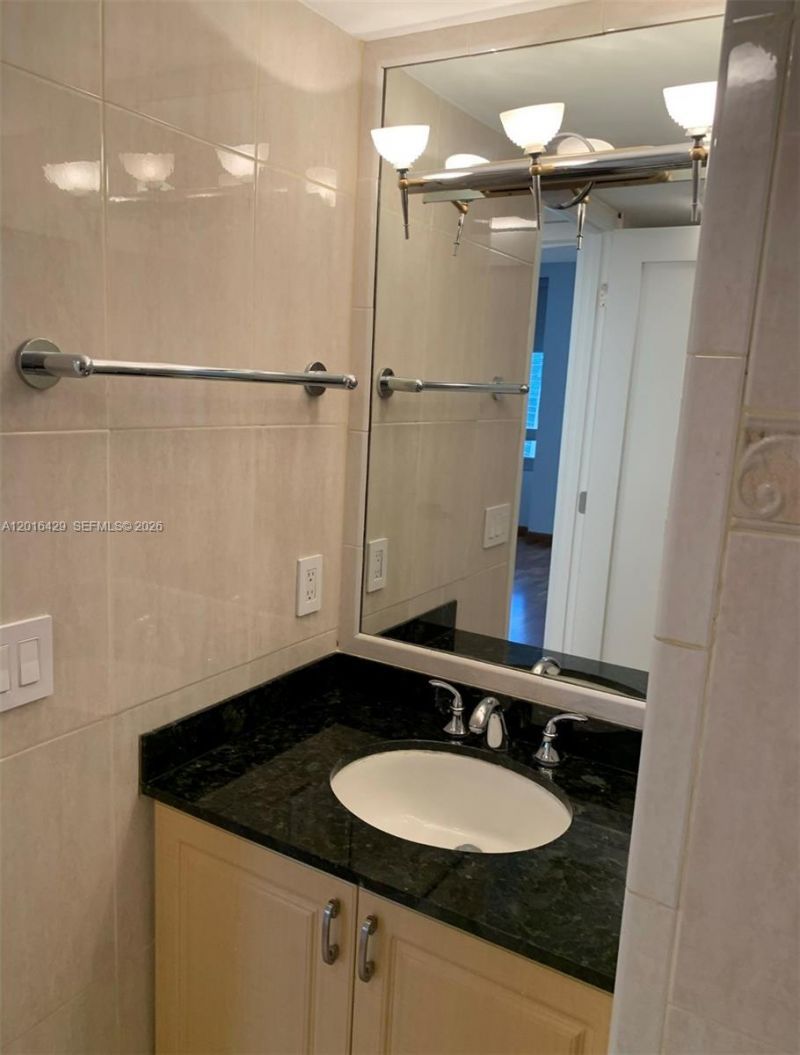 1541 Brickell Ave , Unit A3101, Miami, FL 33129 Photo