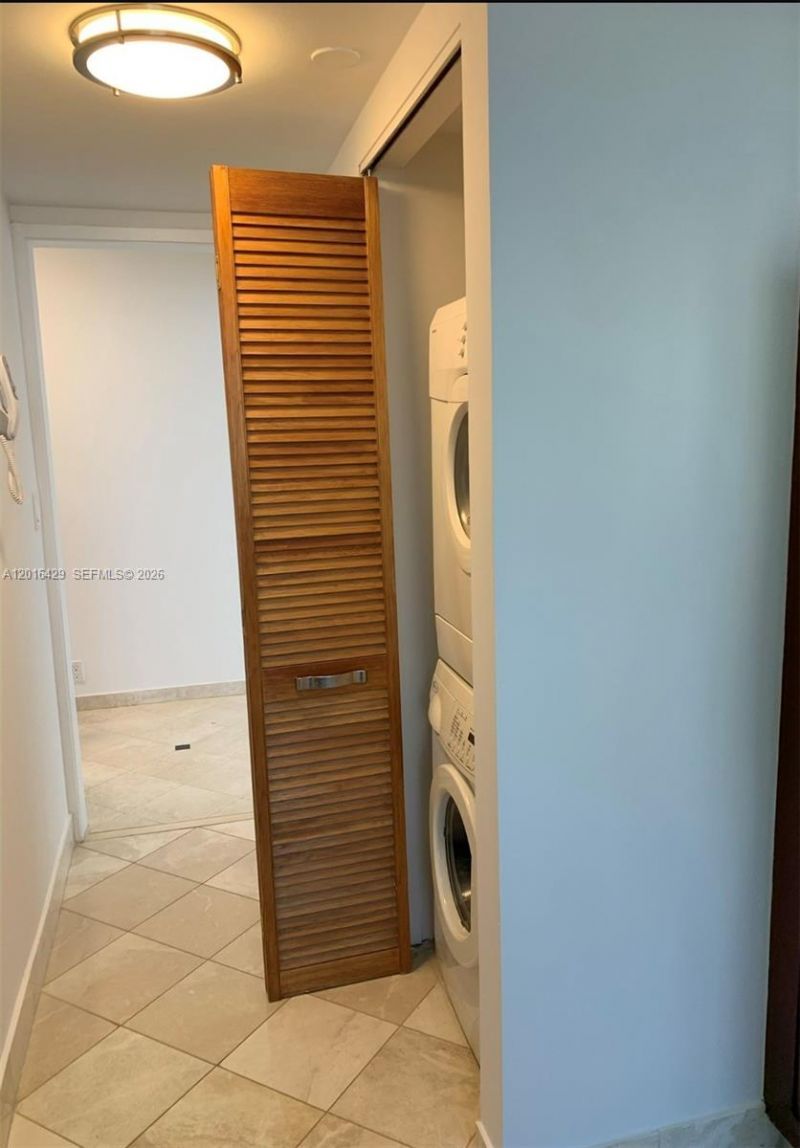1541 Brickell Ave , Unit A3101, Miami, FL 33129 Photo