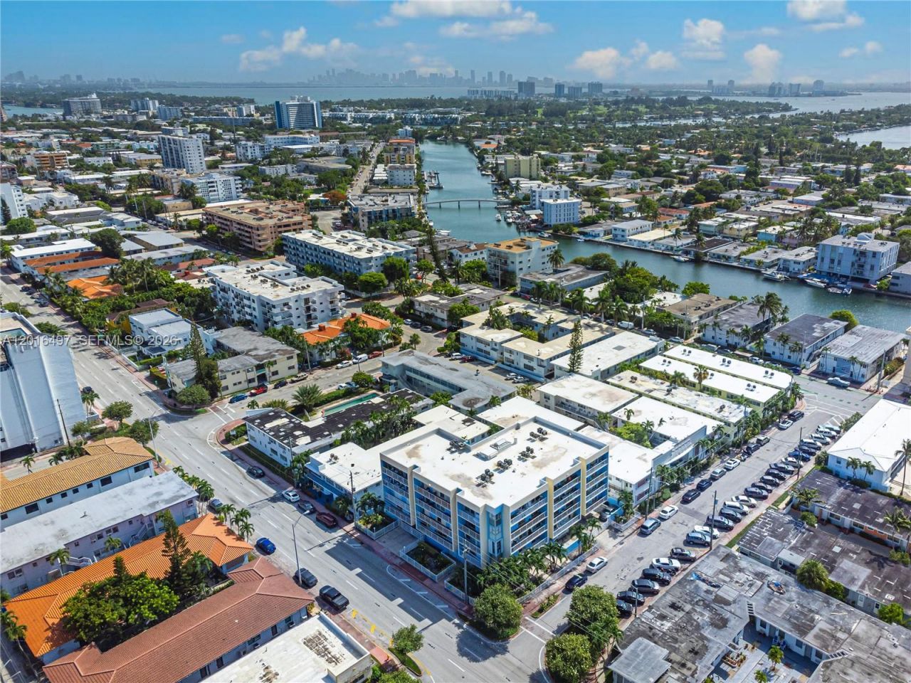 8340 Harding Ave , Unit 201, Miami Beach, FL 33141 Photo