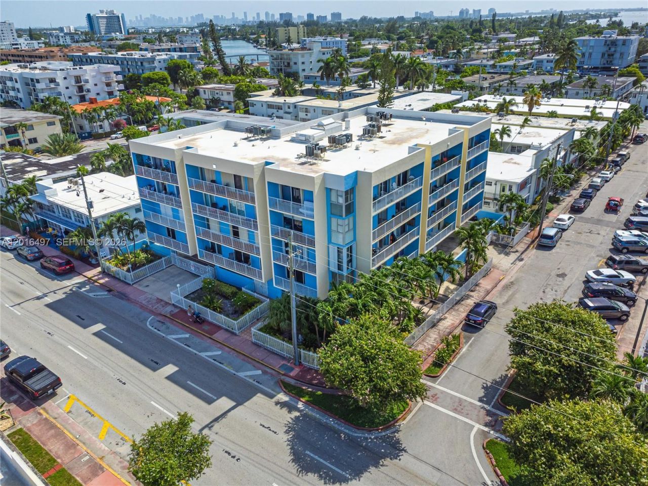 8340 Harding Ave , Unit 201, Miami Beach, FL 33141 Photo