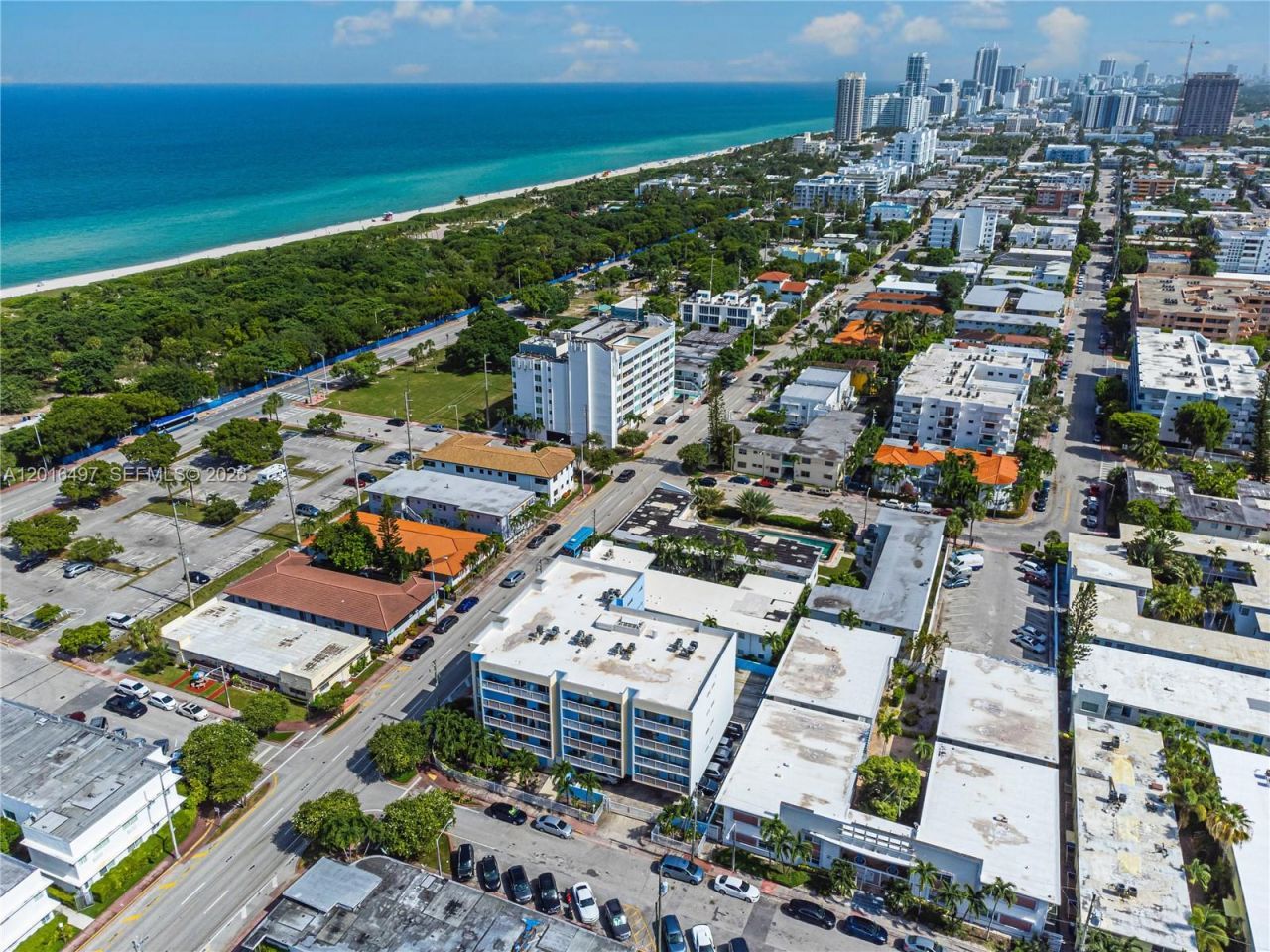 8340 Harding Ave , Unit 201, Miami Beach, FL 33141 Photo