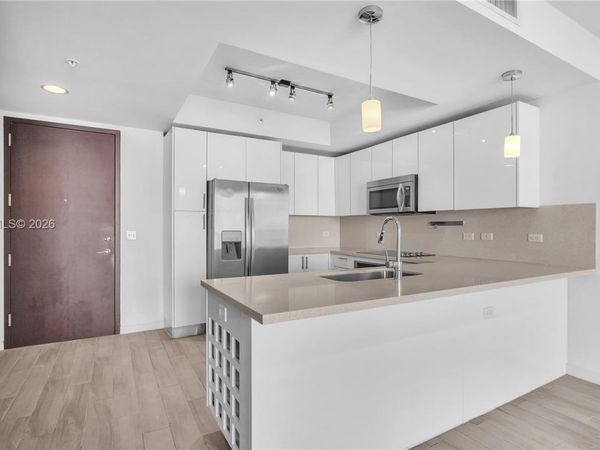 999 SW 1st Ave , Unit 2009, Miami, FL 33130