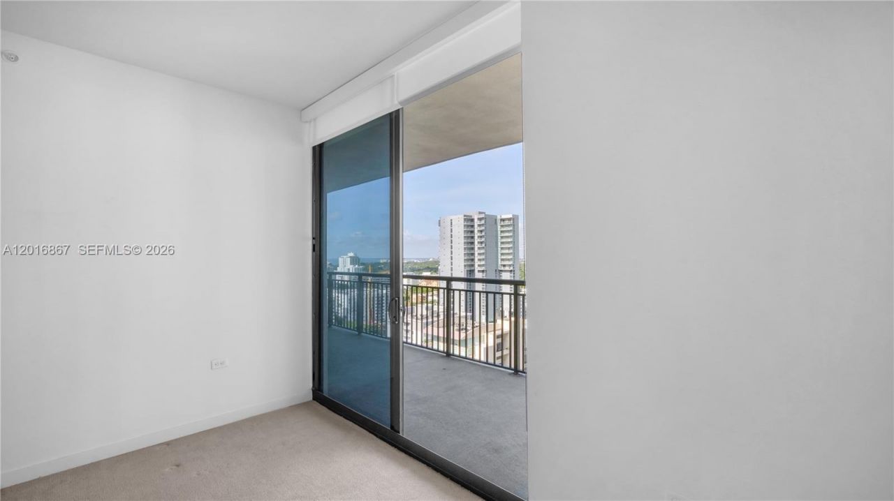 999 SW 1st Ave , Unit 2009, Miami, FL 33130 Photo