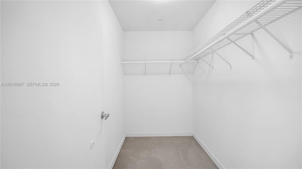 999 SW 1st Ave , Unit 2009, Miami, FL 33130 Photo