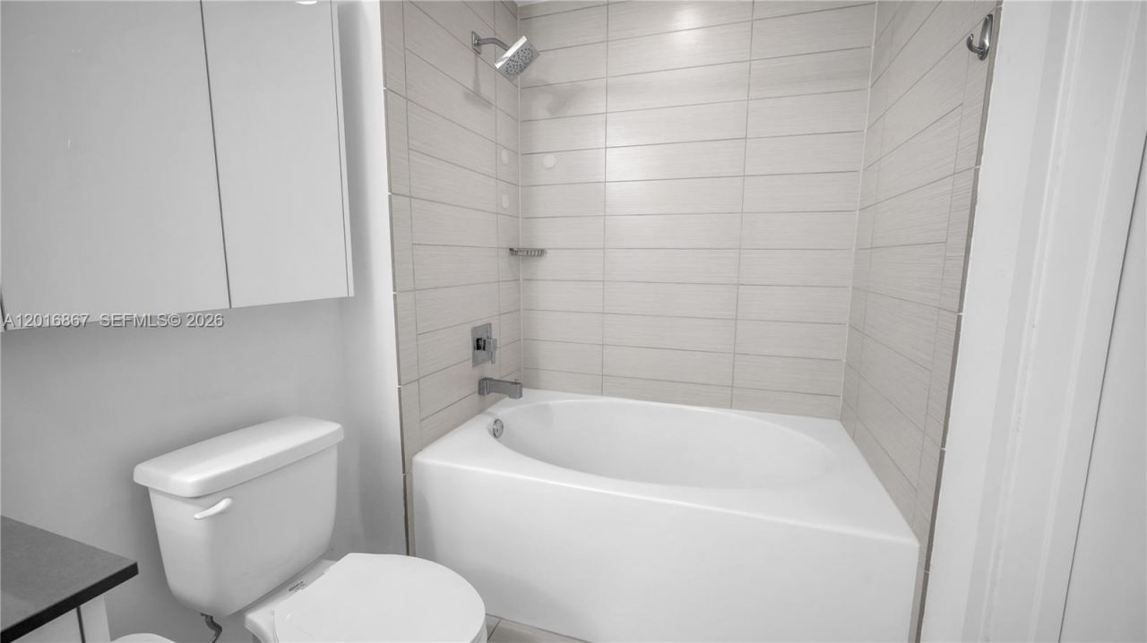 999 SW 1st Ave , Unit 2009, Miami, FL 33130 Photo