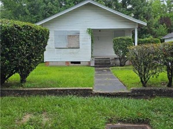 560 Belsaw Avenue, Mobile, AL 36603