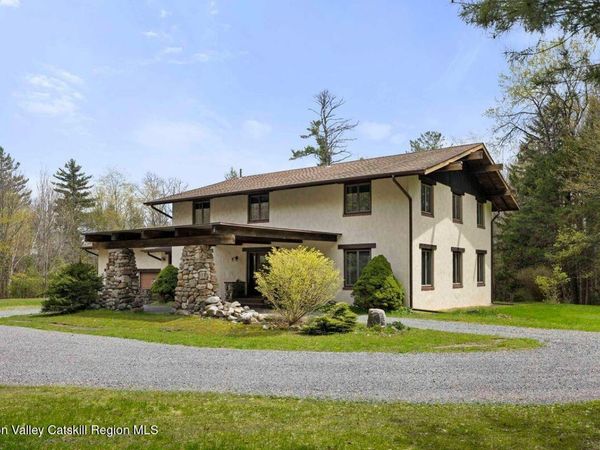 6424 Ny-23a , Tannersville, NY 12485