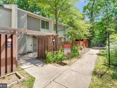 2202 SOUTHGATE SQUARE, RESTON, VA 20191