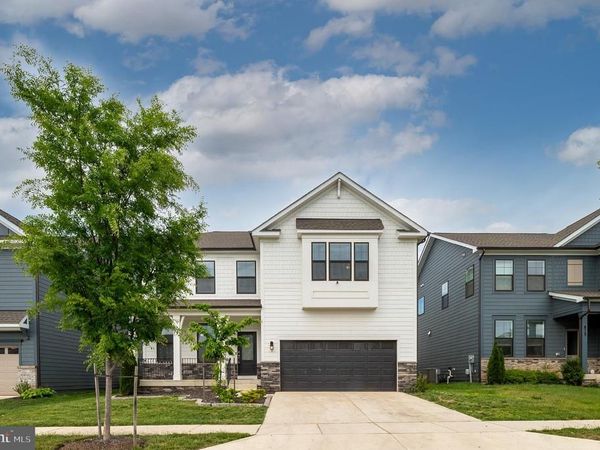 831 FOUNDRY STREET, FREDERICK, MD 21701