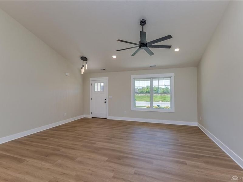 1443 Paul Revere Way, Troy, OH 45373 Photo 3