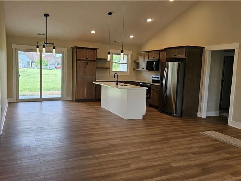 1443 Paul Revere Way, Troy, OH 45373 Photo 4