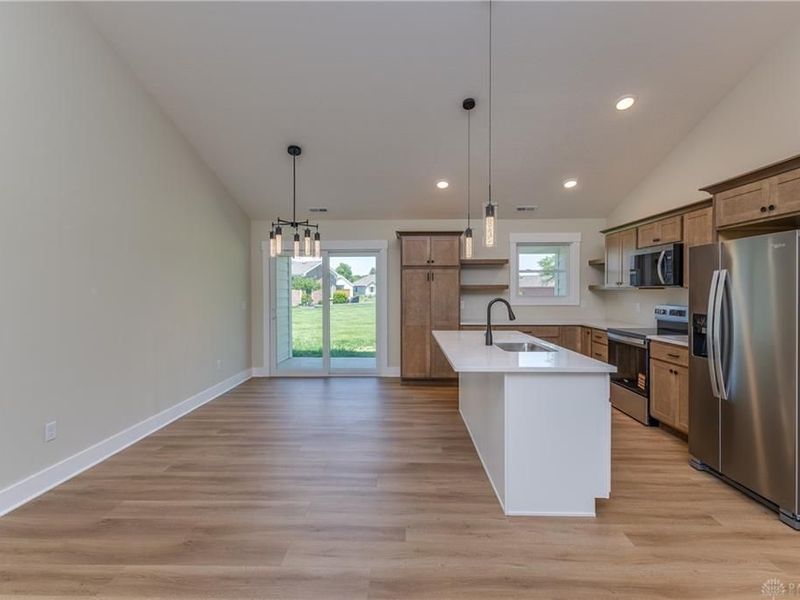 1443 Paul Revere Way, Troy, OH 45373 Photo 8