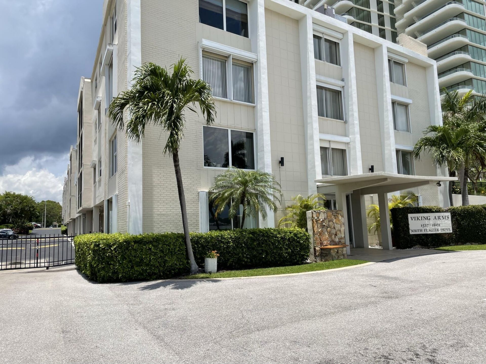 1601 S Flagler Drive, Unit 303-o, West Palm Beach, FL 33401 Photo