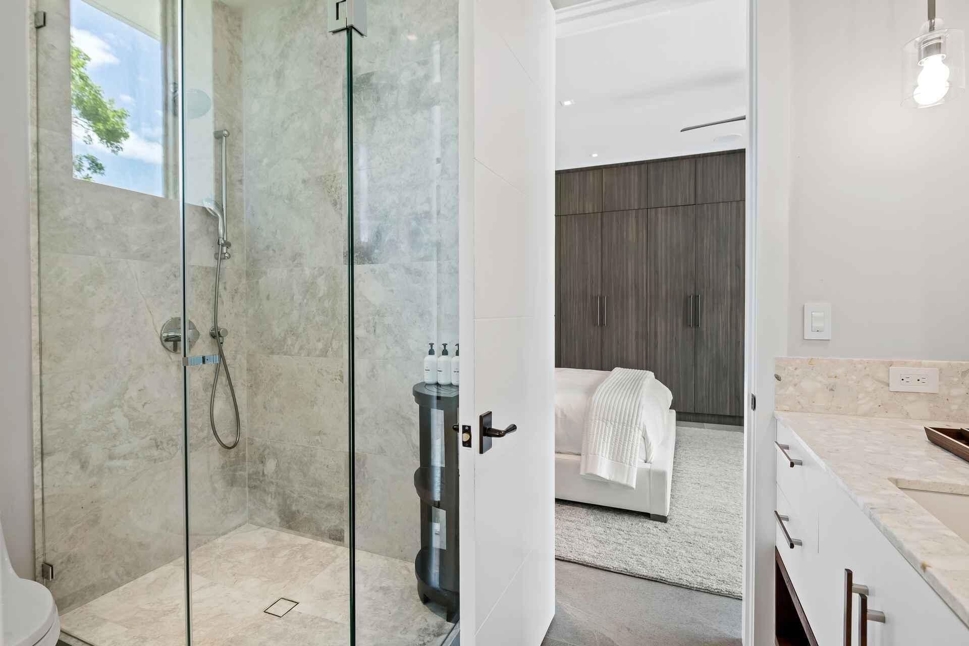 5288 Alton Road, Unit 3, Miami Beach, FL 33140 Photo