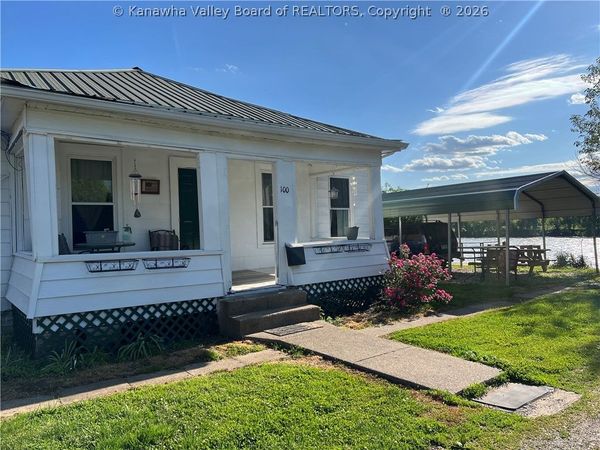 100 High Street, Point Pleasant, WV 25550