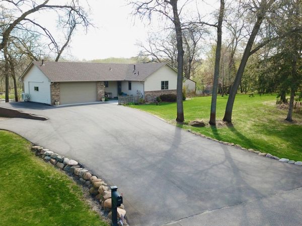 21265 Concord Street NW, Elk River, MN 55330