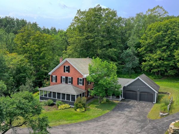 76 Goldthwaite Road, Chester, VT 05143