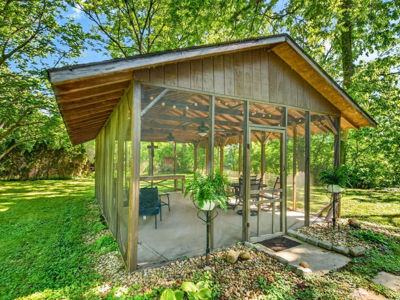 15738 State Route 104 , Lucasville, OH 45648 Photo 49