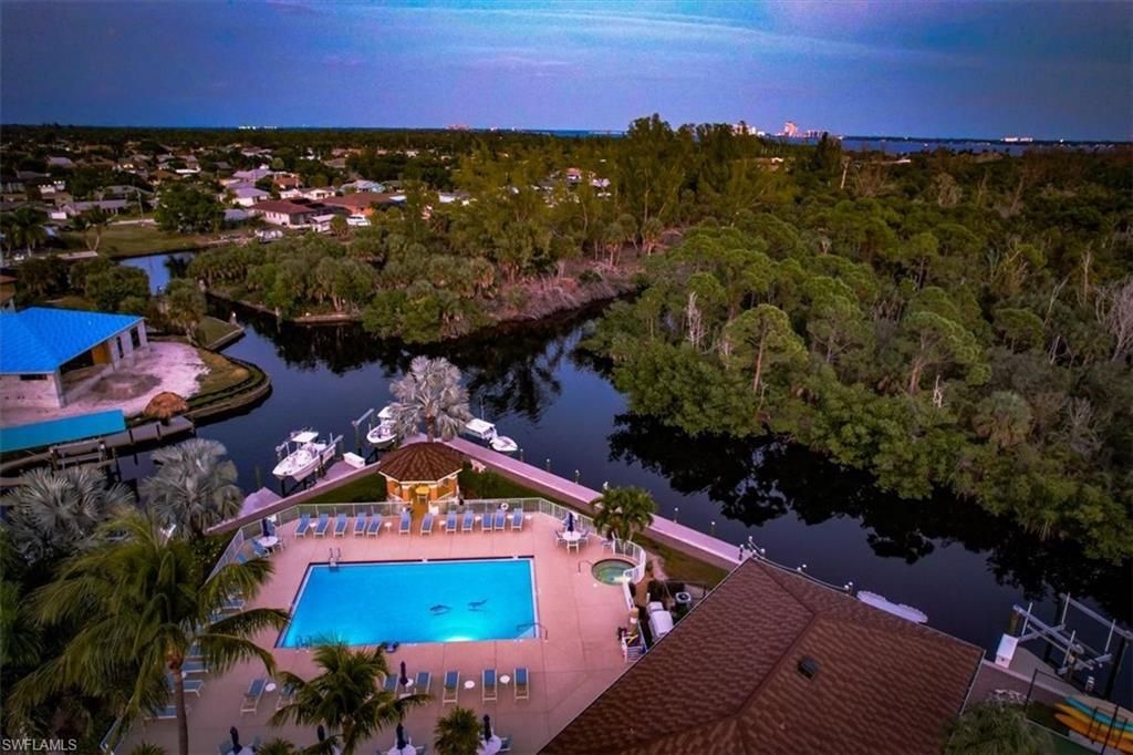 1793 Four Mile Cove Pkwy, Unit 724, Cape Coral, FL 33990 Photo