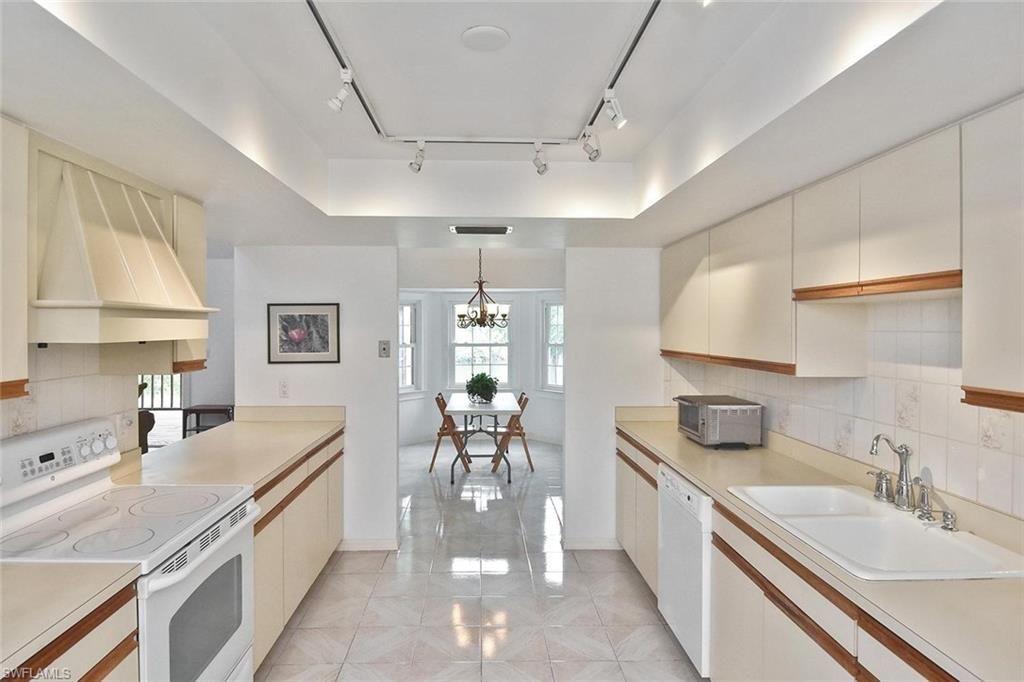 7226 Hendry Creek Dr, Fort Myers, FL 33908 Photo