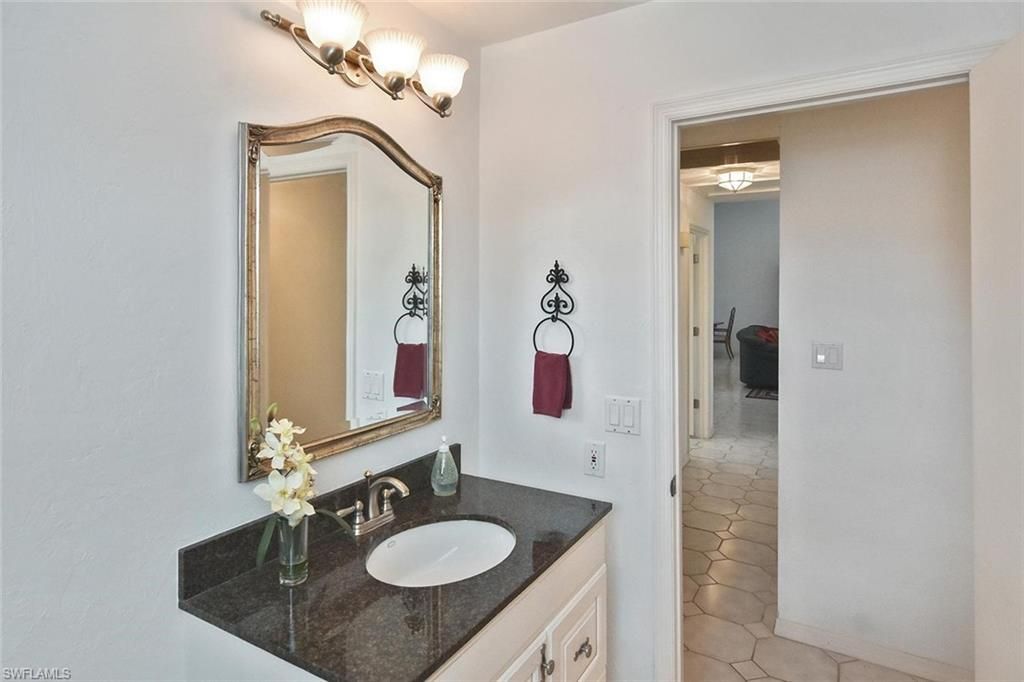 7226 Hendry Creek Dr, Fort Myers, FL 33908 Photo
