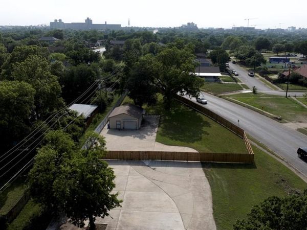 1264 E Maddox Avenue, Fort Worth, TX 76104