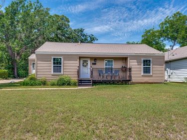 1804 N Edgewood Terrace, Fort Worth, TX 76103