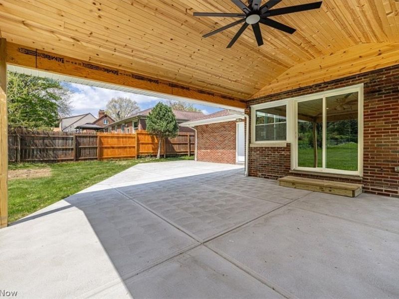 96 E Ridgewood Drive , Seven Hills, OH 44131 Photo 22