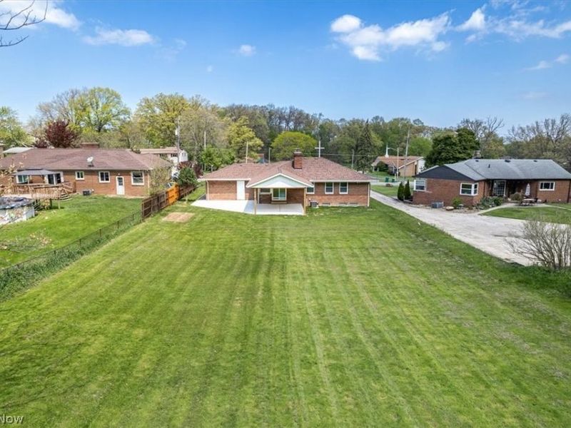 96 E Ridgewood Drive , Seven Hills, OH 44131 Photo 33