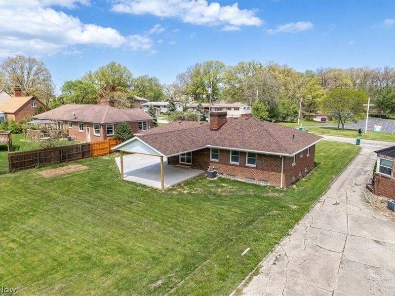 96 E Ridgewood Drive , Seven Hills, OH 44131 Photo 34
