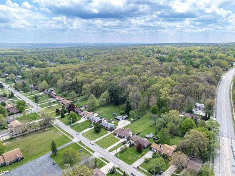 96 E Ridgewood Drive , Seven Hills, OH 44131 Photo 38