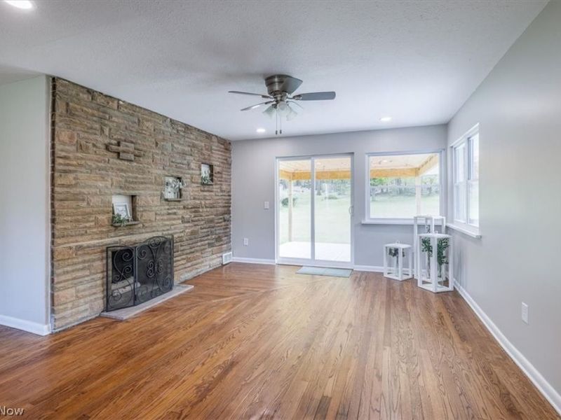 96 E Ridgewood Drive , Seven Hills, OH 44131 Photo 7