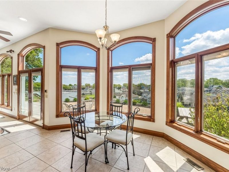 3706 E Baycliffs Drive, Lakeside Marblehead, OH 43440 Photo 12
