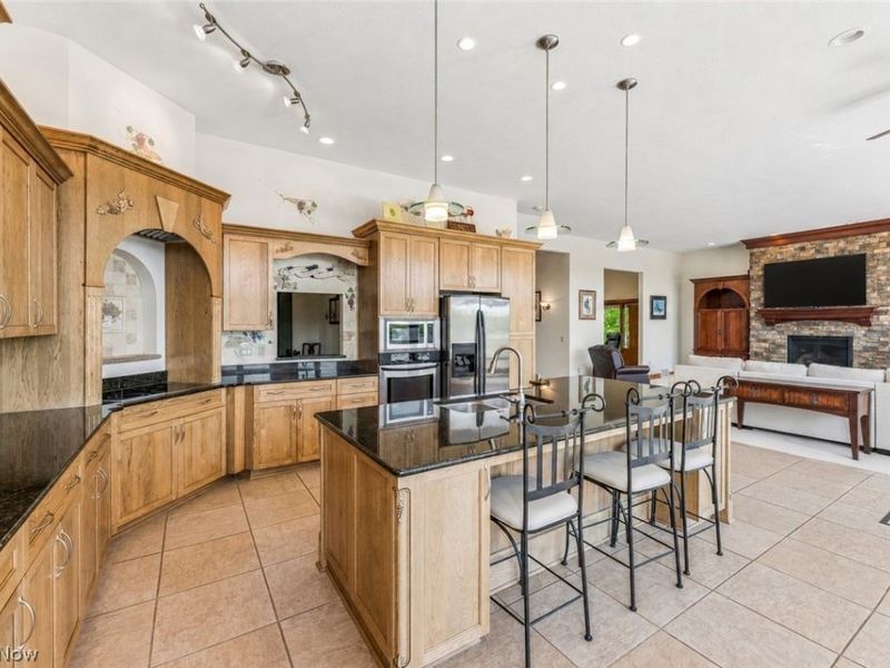 3706 E Baycliffs Drive, Lakeside Marblehead, OH 43440 Photo 13