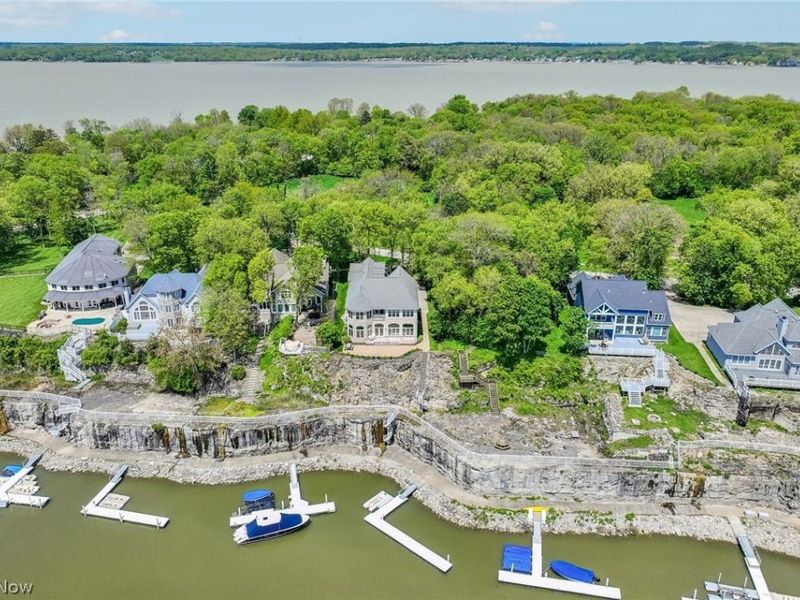 3706 E Baycliffs Drive, Lakeside Marblehead, OH 43440 Photo 5