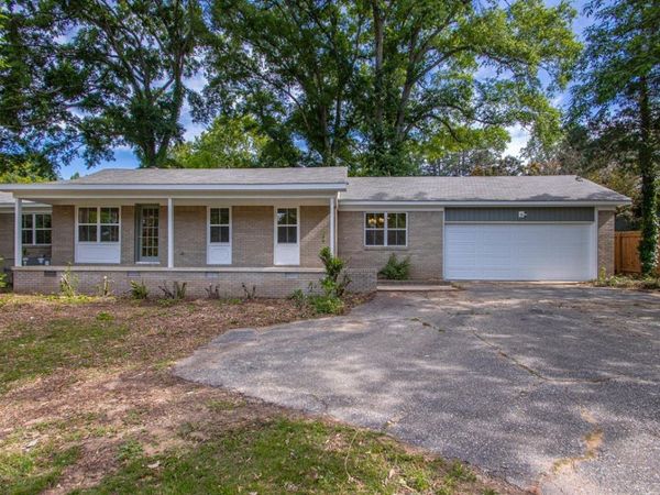 3106 Edison Ave, Benton, AR 72015