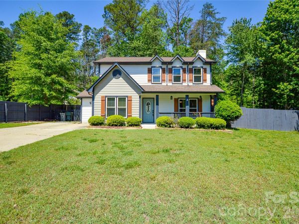 2407 Caswell Court , Gastonia, NC 28054