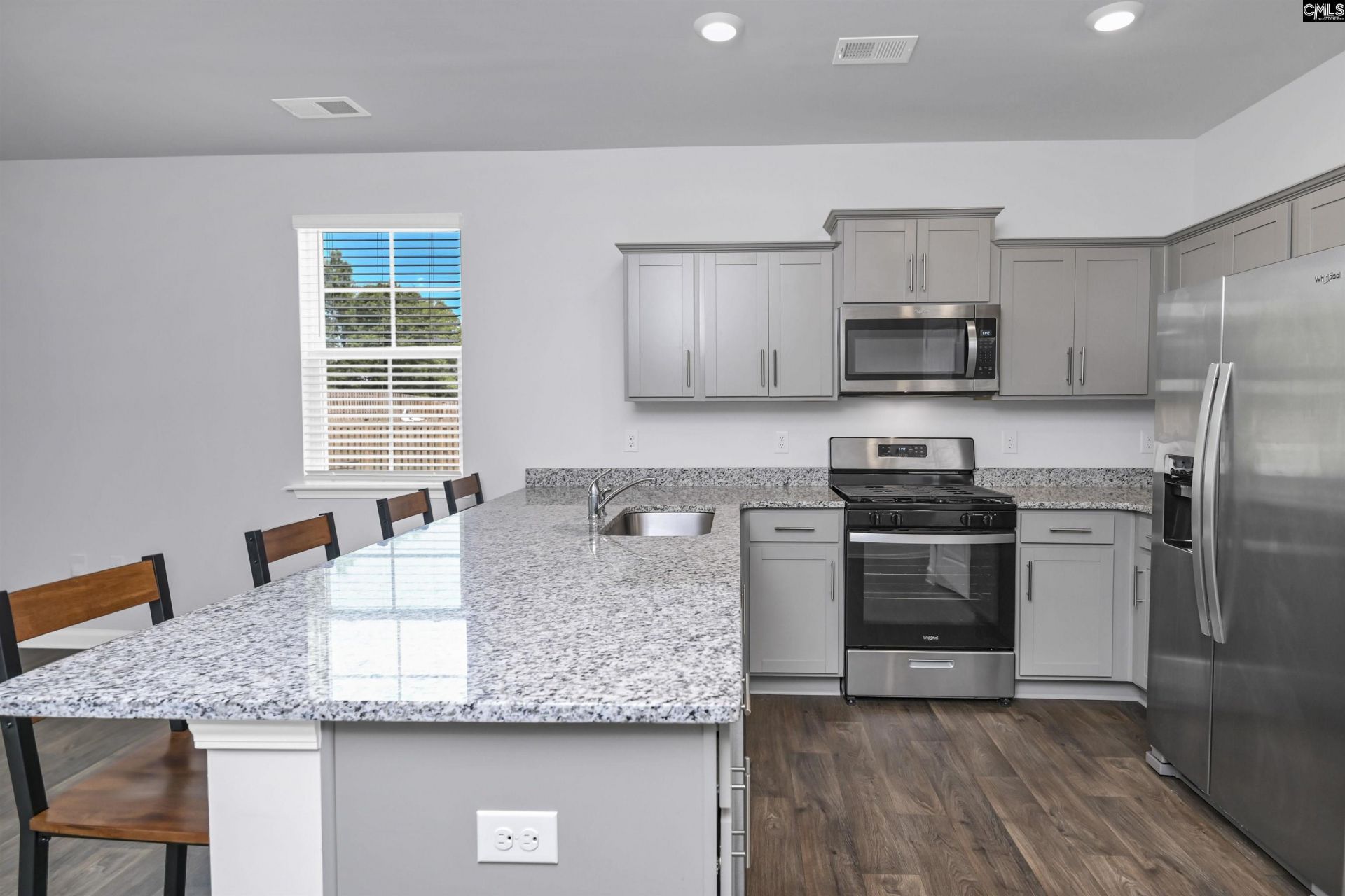 1253 Mosser Drive  Photo 6