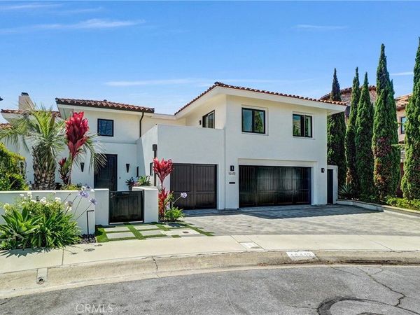 16412 Ardsley Circle, Huntington Beach, CA 92649
