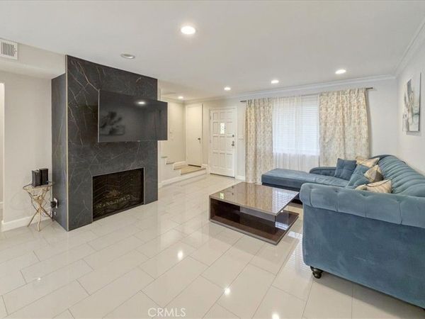 1156 San Rafael, Unit 2, Glendale, CA 91202