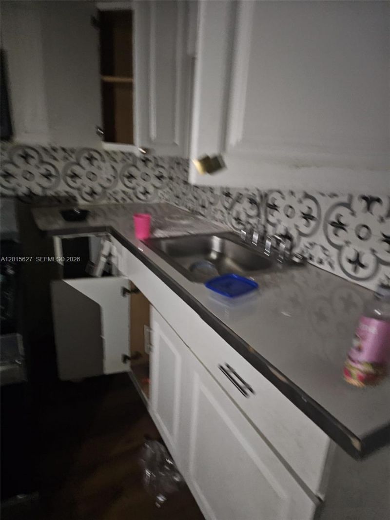 1717 NW 69th St , Miami, FL 33147 Photo