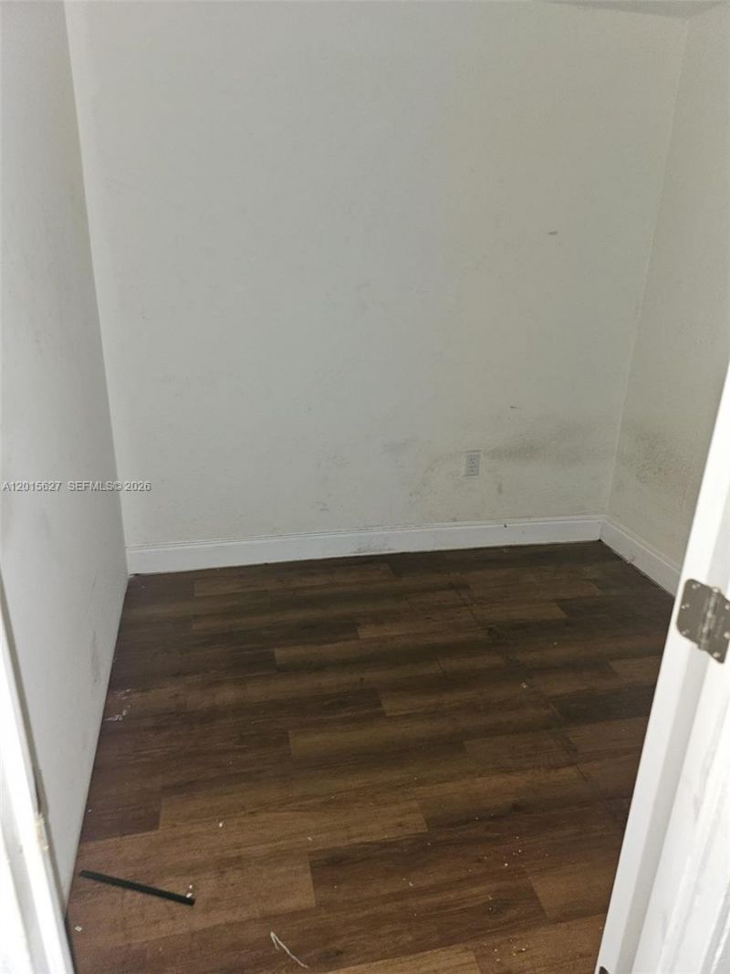 1717 NW 69th St , Miami, FL 33147 Photo