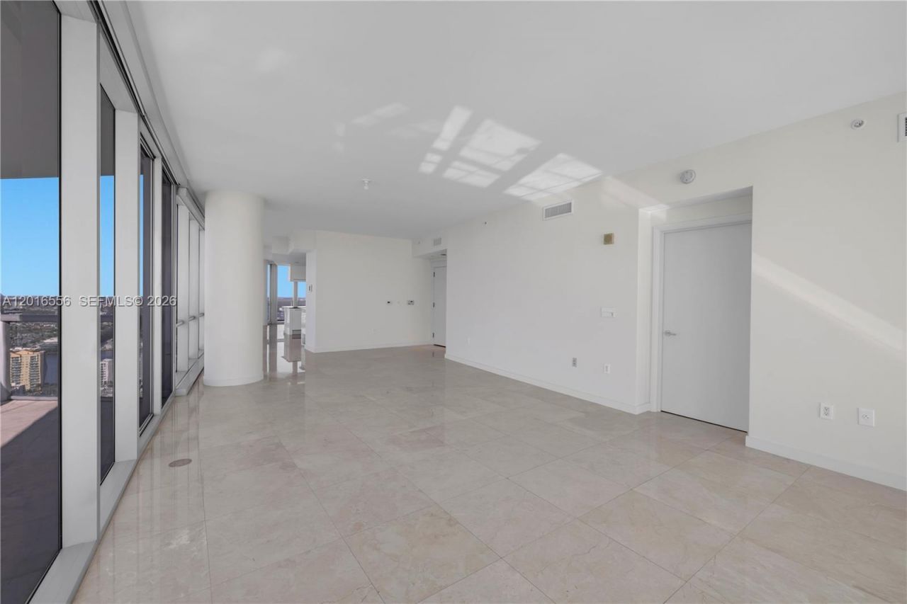 17121 Collins Ave , Unit 3901, Sunny Isles Beach, FL 33160 Photo