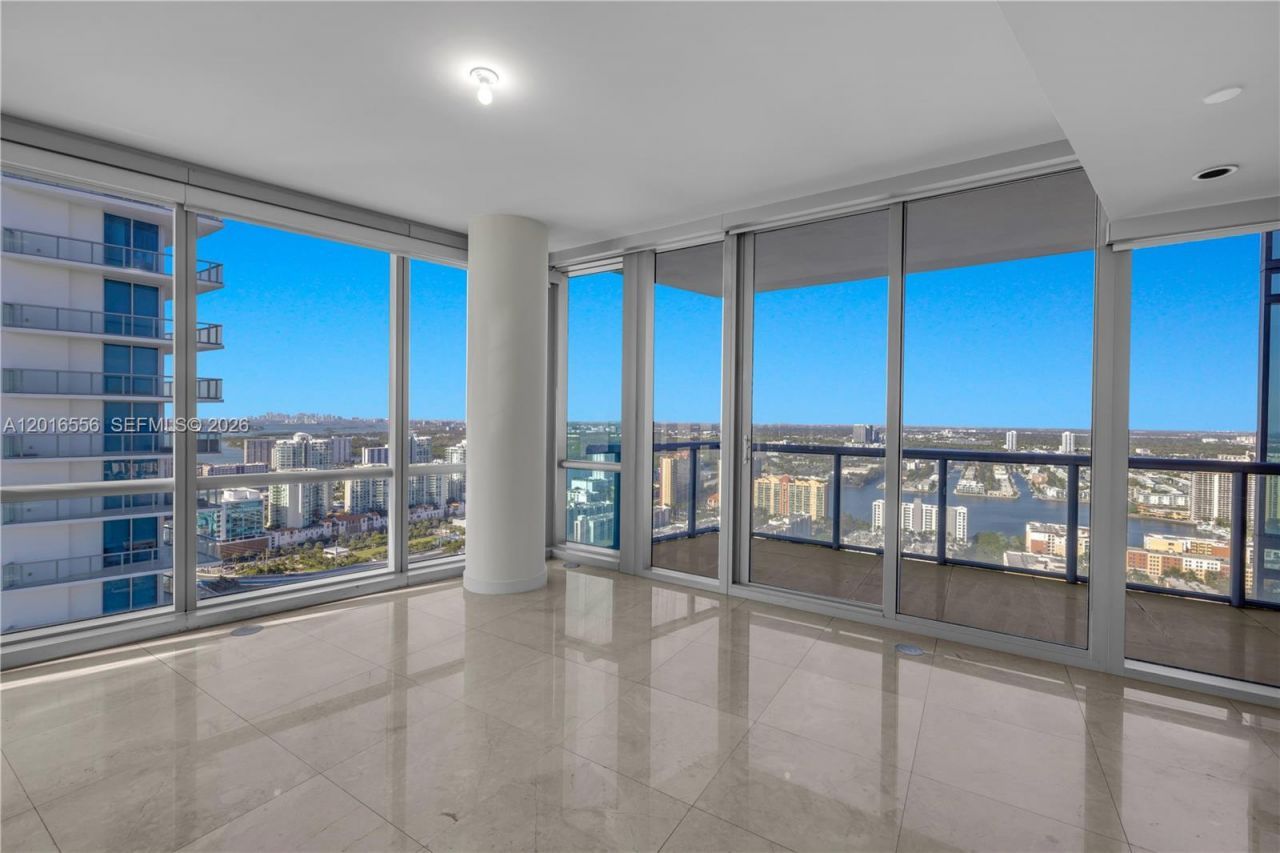 17121 Collins Ave , Unit 3901, Sunny Isles Beach, FL 33160 Photo