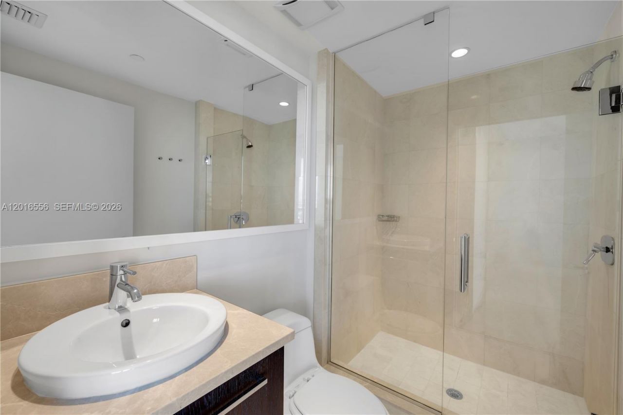 17121 Collins Ave , Unit 3901, Sunny Isles Beach, FL 33160 Photo