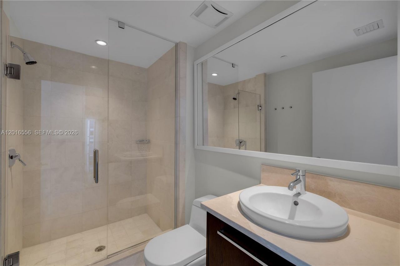 17121 Collins Ave , Unit 3901, Sunny Isles Beach, FL 33160 Photo