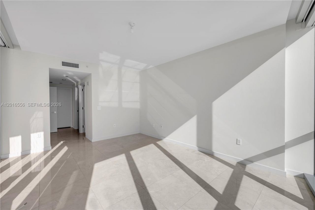 17121 Collins Ave , Unit 3901, Sunny Isles Beach, FL 33160 Photo
