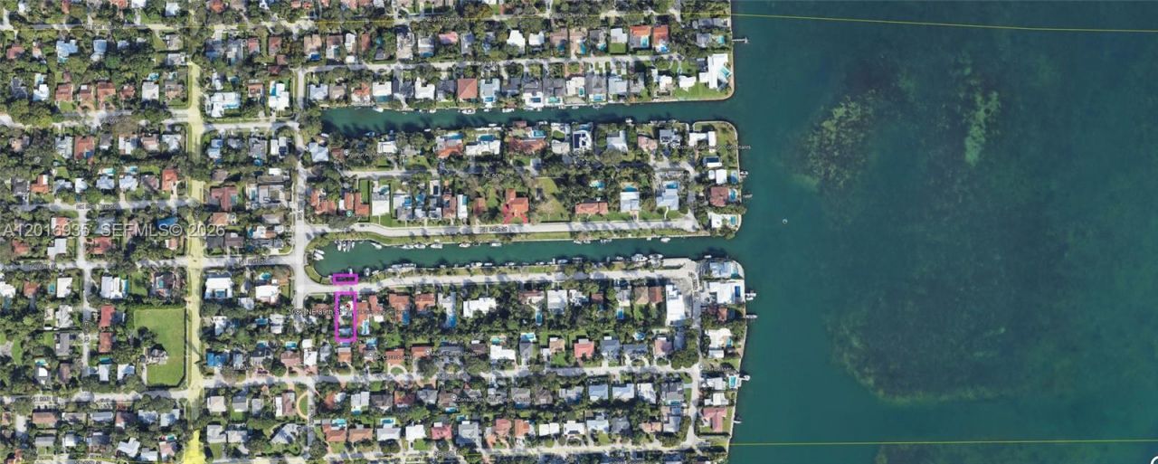 1082 NE 89th St, Miami, FL 33138 Photo